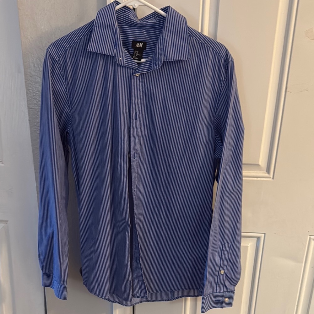 H&M Men's Blue Striped Shirt